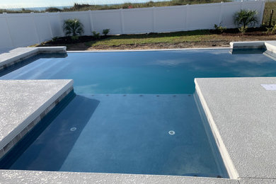 Inspiration for a pool remodel in Other
