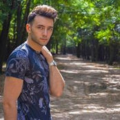 Emi Erro's photo