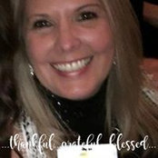 Suzanne Lindsey Helton's photo
