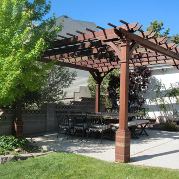 Best Redwood Pergolas