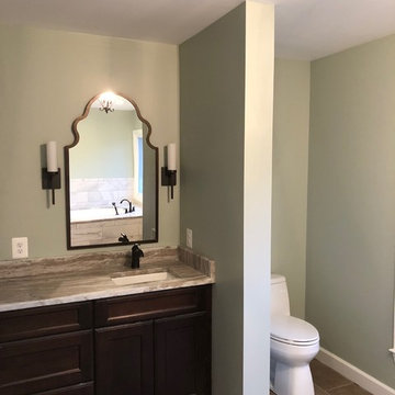 Master Bath with soaking tub
