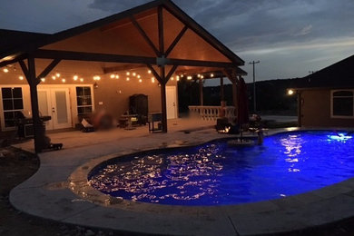 Inspiration for a pool remodel in Austin