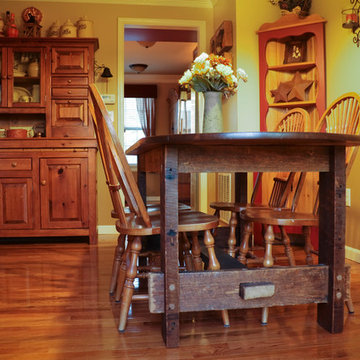 Chesley Knoll - Living/Dining Room