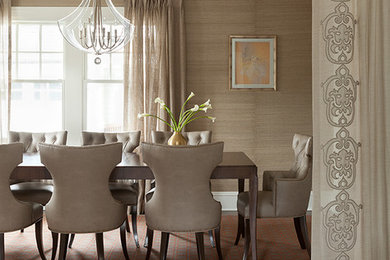 Dining room - contemporary dining room idea in New York