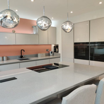Nobilia Line N Handleless Flash Kitchen in Satin Grey High Gloss
