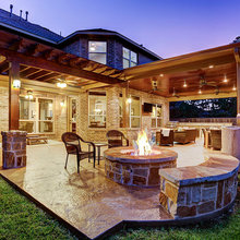 Lakehouse Patio