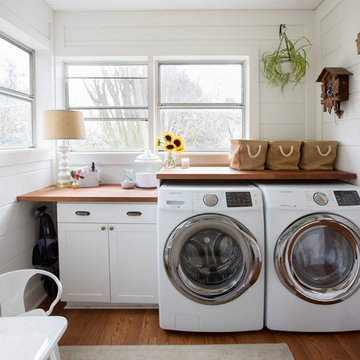 Wash, Rinse and Play in This Multipurpose Laundry Room