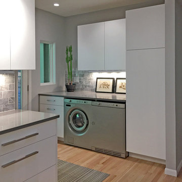 Fairchild Modern Kitchen + Laundry