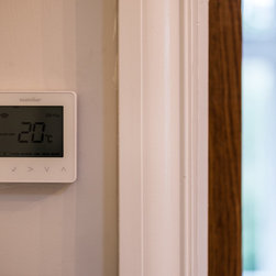 Wireless programmable zone controller - Home Electronics