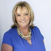 Lynne Suzanski's photo