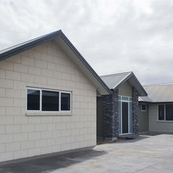 Premier Mansion Brick in White - Products