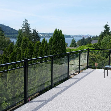 Deck Renovation w/Privacy Wall - AFTER