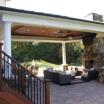 Before & After: Custom Outdoor Living Area