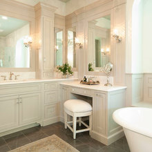 MASTER BATH BLAKE RD