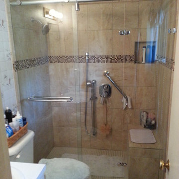 Sliding shower doors Frameless and Framed