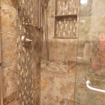 Hall bath in Naperville, IL