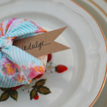 HOUZZ Holiday Contest: A Pretty Backyard Party