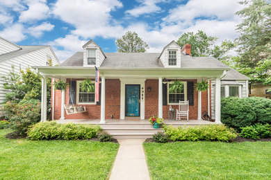 Inspiration for a timeless exterior home remodel in Richmond