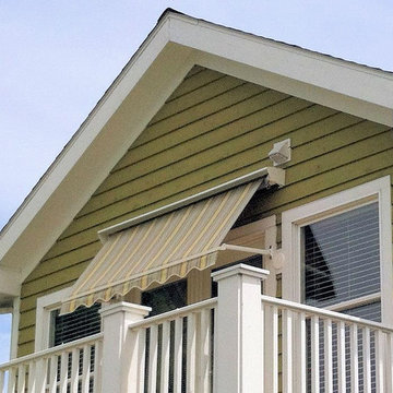 Retractable patio awnings
