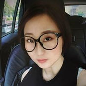 Monica Mao's photo