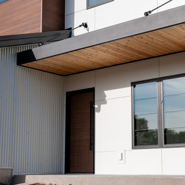 1100 Tamarack Trail