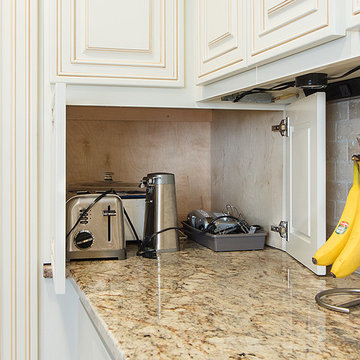 Moralez Kitchen
