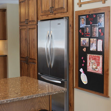 Geneseo, IL-Rustic but Refined