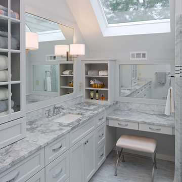 Bathrooms With Painted Wood