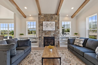 Arts and crafts living room photo in Other