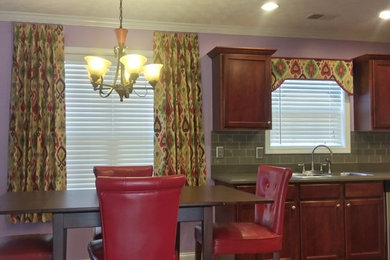Inspiration for a contemporary kitchen remodel in Atlanta