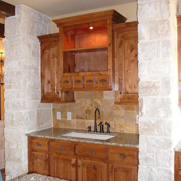 Train Custom Homes-Pictures of Custom Kitchens in Custom Homes.