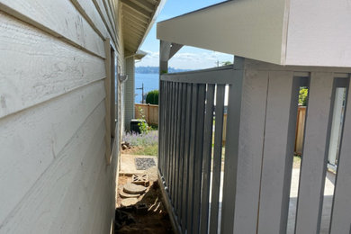 Example of an exterior home design in Seattle