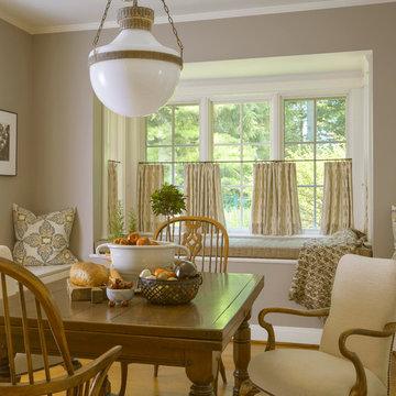 Lake Bluff family home