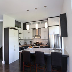 Sleepless night - Kitchen Cabinetry
