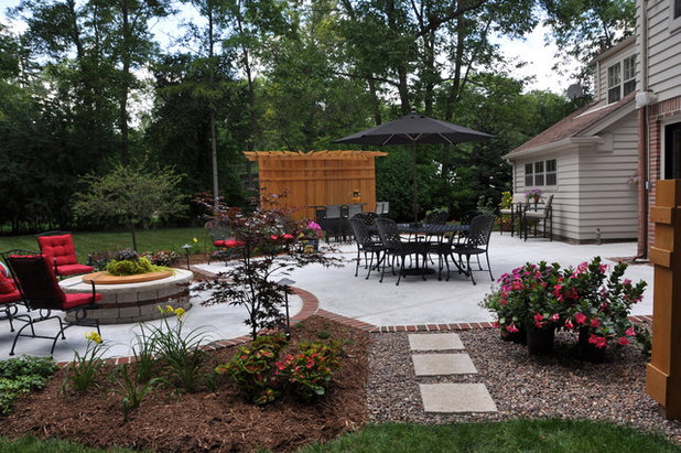 10 Times to Hire a Landscape Contractor