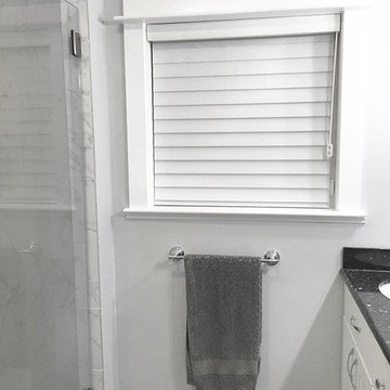 White Midcentury Bathroom