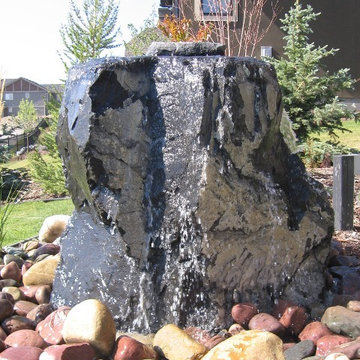 Bubbler Rock Water Feature