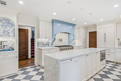 Example of a kitchen design in Los Angeles