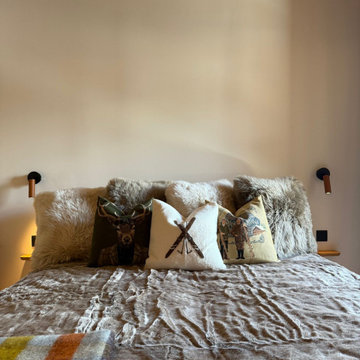 Alpes d 'Huez - Scandinavian Inspired Furnishing Project
