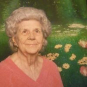 Bethline-Mitchell Loftiss foto