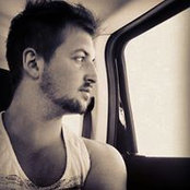 Ryan Batess foto