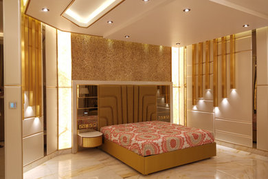 Modelo de dormitorio principal tradicional renovado grande sin chimenea con paredes beige, suelo de mármol, suelo beige y panelado