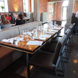 LABARAKE CASERNE &Agrave; MANGER &ndash; MONTREAL - Bar Stools And Counter Stools