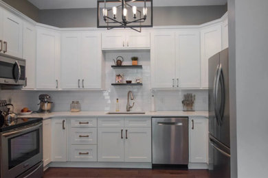 Home design - transitional home design idea