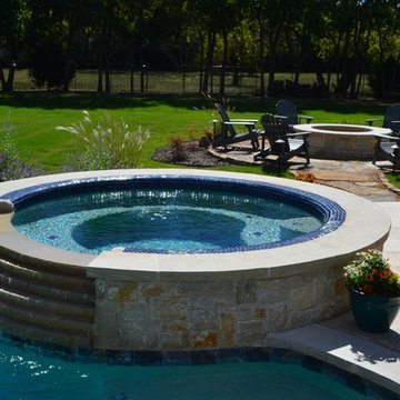 Parker - Pool with Slide, Pool House, Firepit