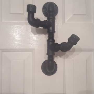 Black Iron Pipe Decor