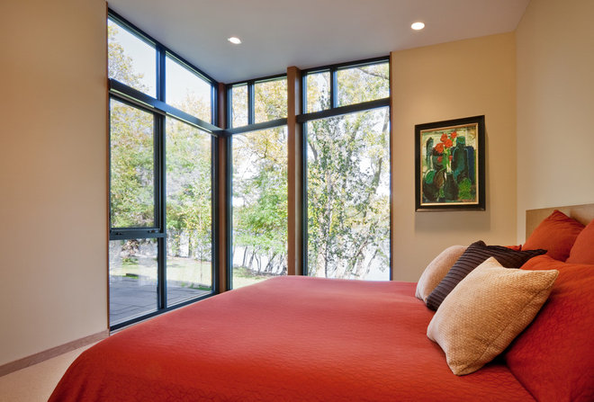 Modern Bedroom by ALTUS Architecture + Design