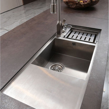 Stately Spain Sintered Rock And Acrylic Kitchen Cabinet OP14-068