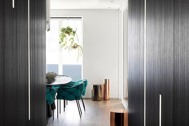 Example of a trendy hallway design in Chicago