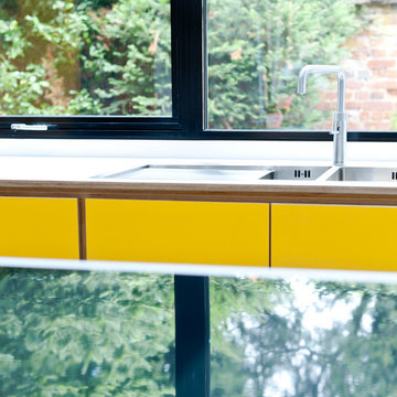 Contemporary Colourful Kitchen